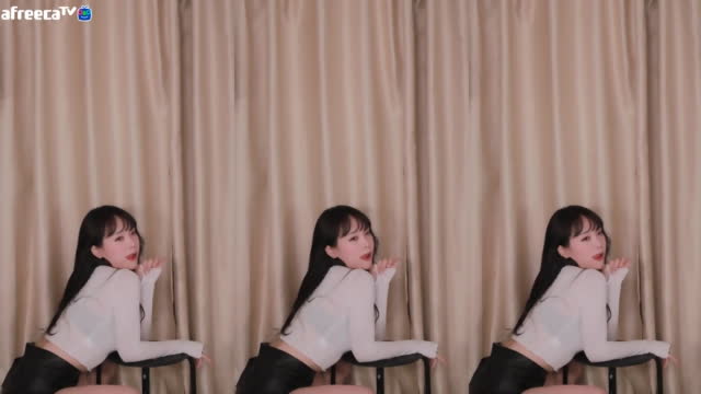 BJDM]퀸다미클립]1번복장롤린2