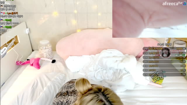 BJ♡에디린♡클립]❤❤ 흐으응..언니..  ❤ 에디린 여캠 섹시